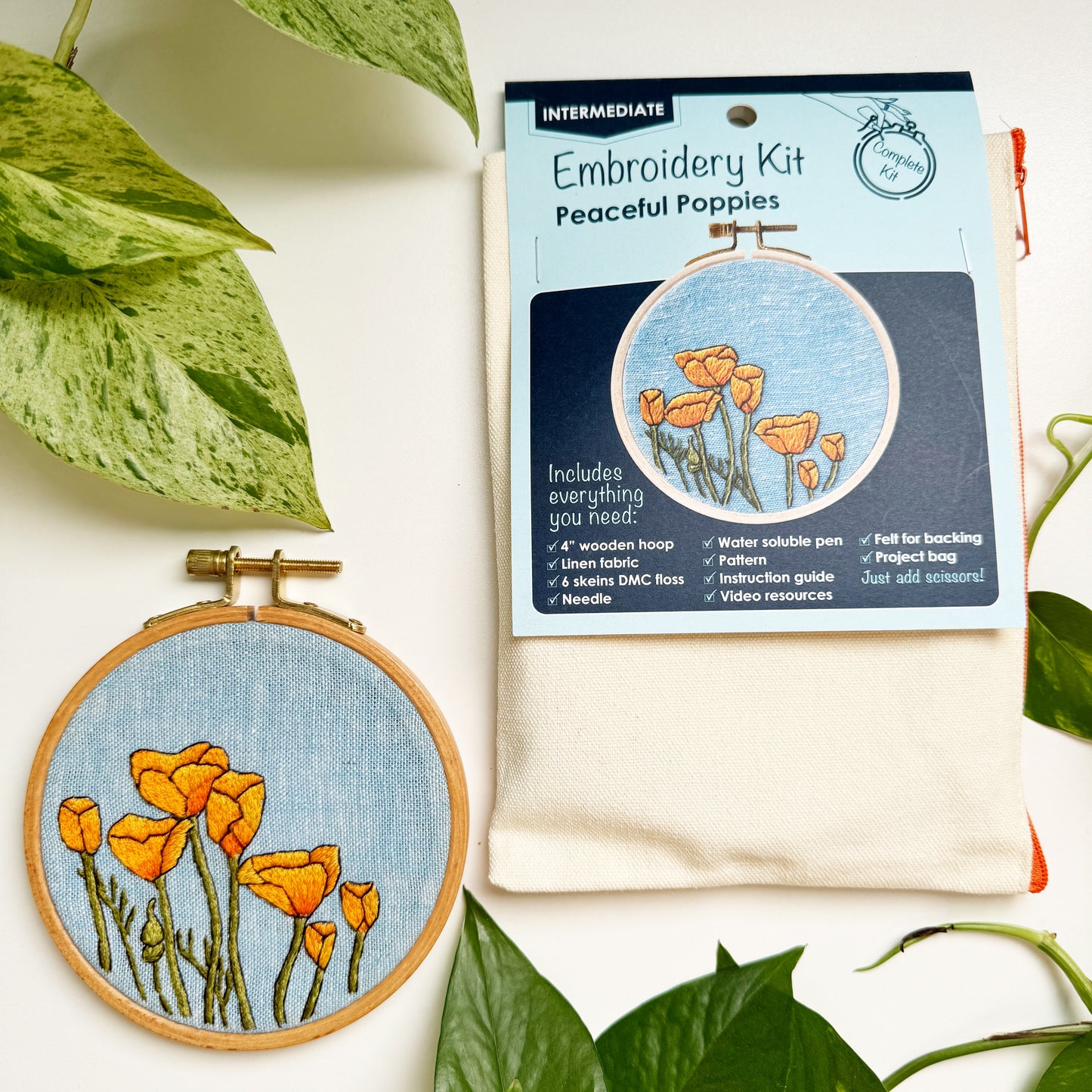 All Rosana Diggs kits come in a reusable zippered project bag. The booklet and outer label are printed on 100% recycled paper.
