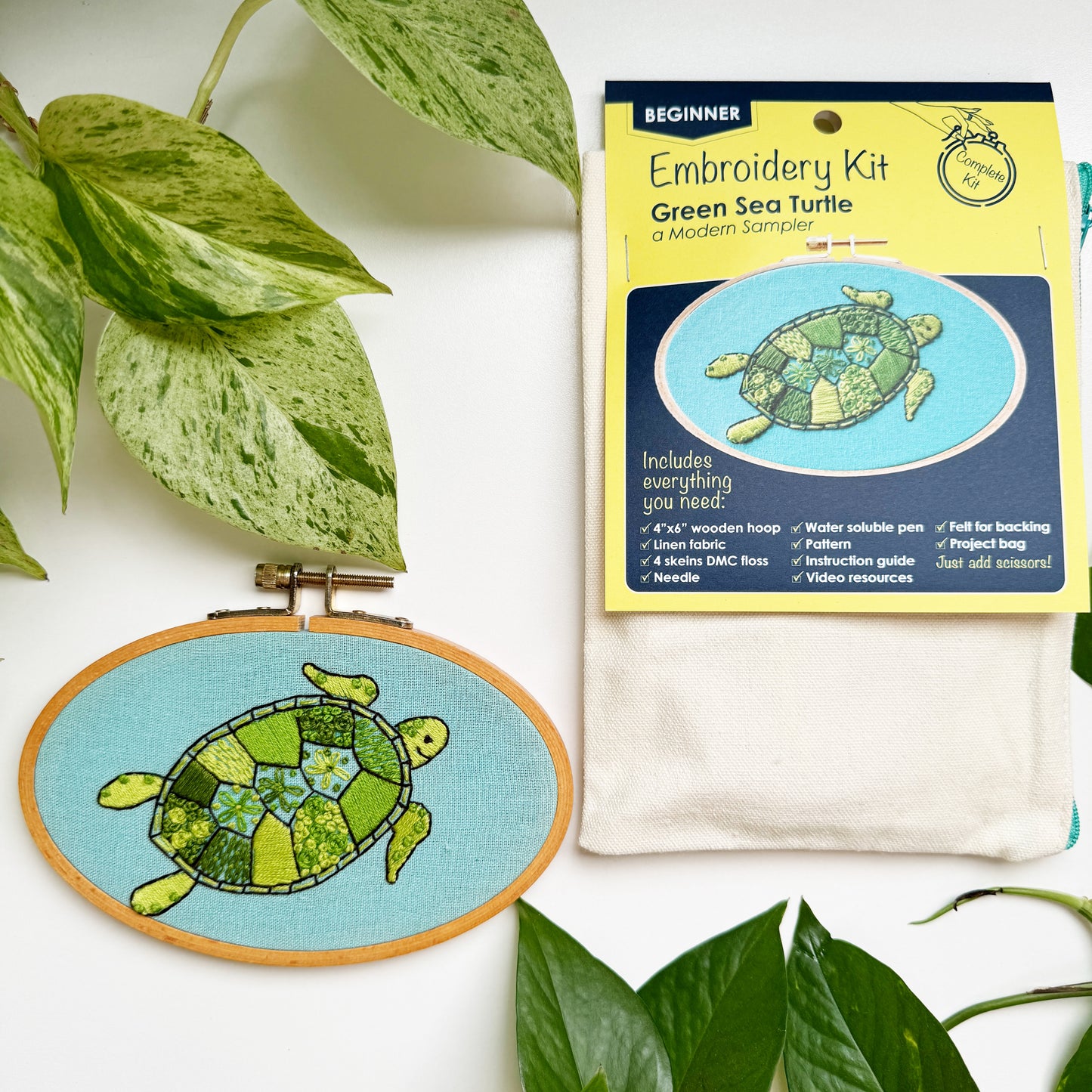 All Rosana Diggs kits come in a reusable zippered project bag. The booklet and outer label are printed on 100% recycled paper.
