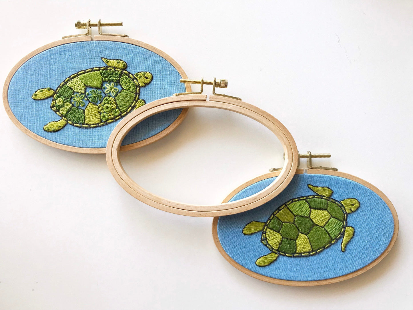 Small Oval Beech Wood Embroidery Hoop: Landscape Orientation