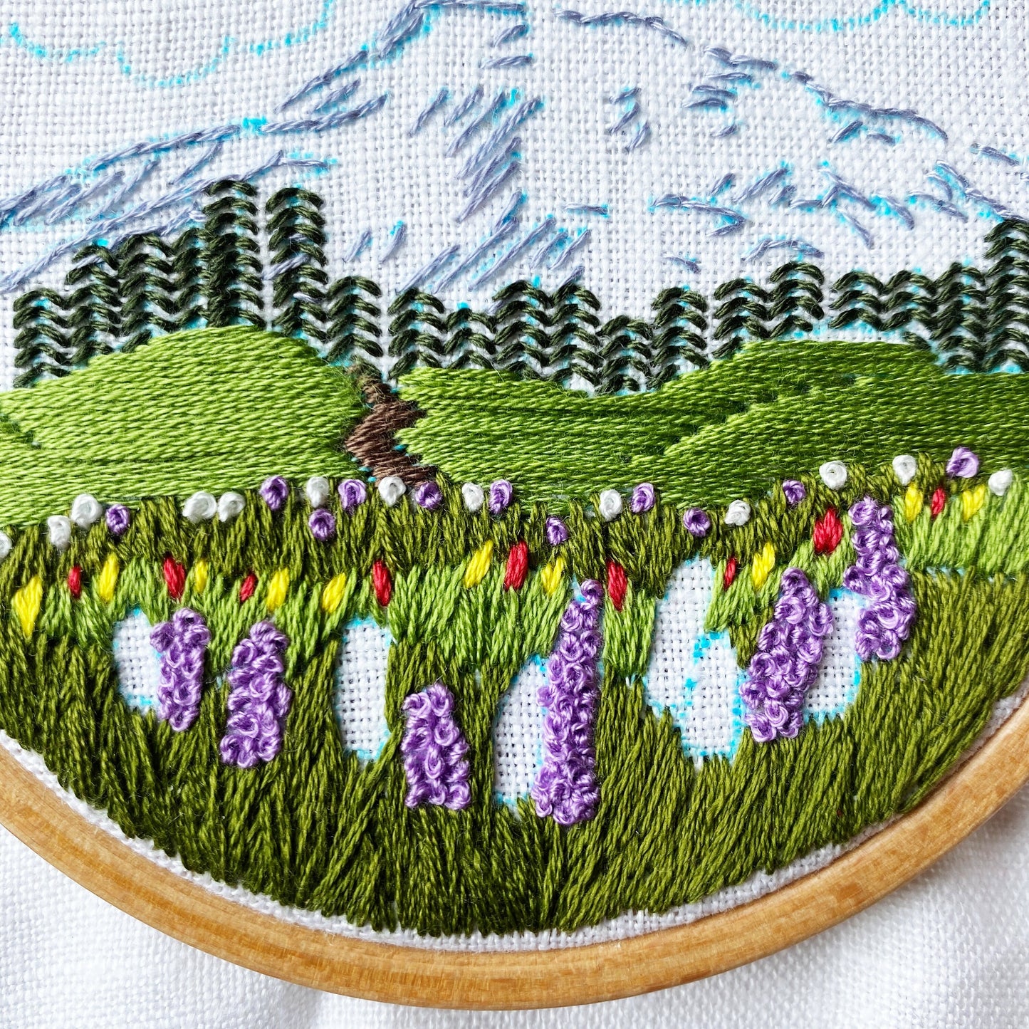 Mount Rainier: Beginner PDF Embroidery Pattern